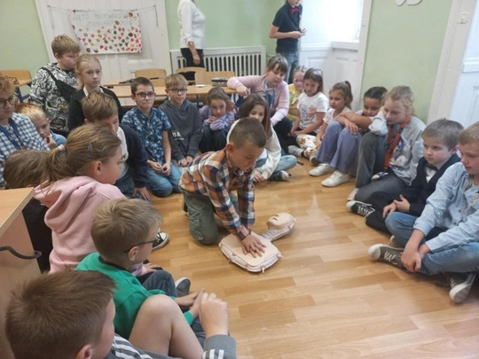 Resuscytacja w klasach trzecich