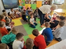 Dlaczego? Po co? Jak?  Eksperymenty w przedszkolu-1