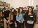 Duży czyta małemu - czytanie w przedszkolu-6