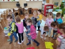 Motylki z wizytą w Bibliotece Publicznej