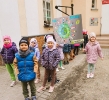 PRZEDSZKOLAKI OCHODZĄ DZIEŃ ZIEMI-1