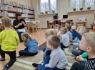 Warsztaty biblioteczne w grupie Myszek-4