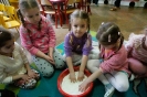 ZABAWY SENSORYCZNE-1
