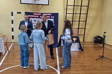 Power Girls na turnieju językowym