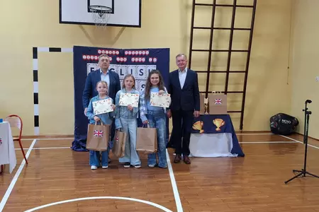 Power Girls na turnieju językowym