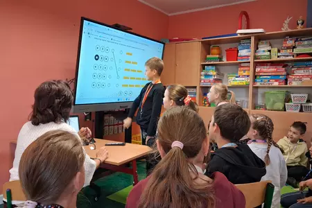 Razem wyprzedzimy dysleksję