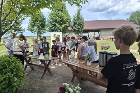W STAREJ CHACIE U KOWOLA